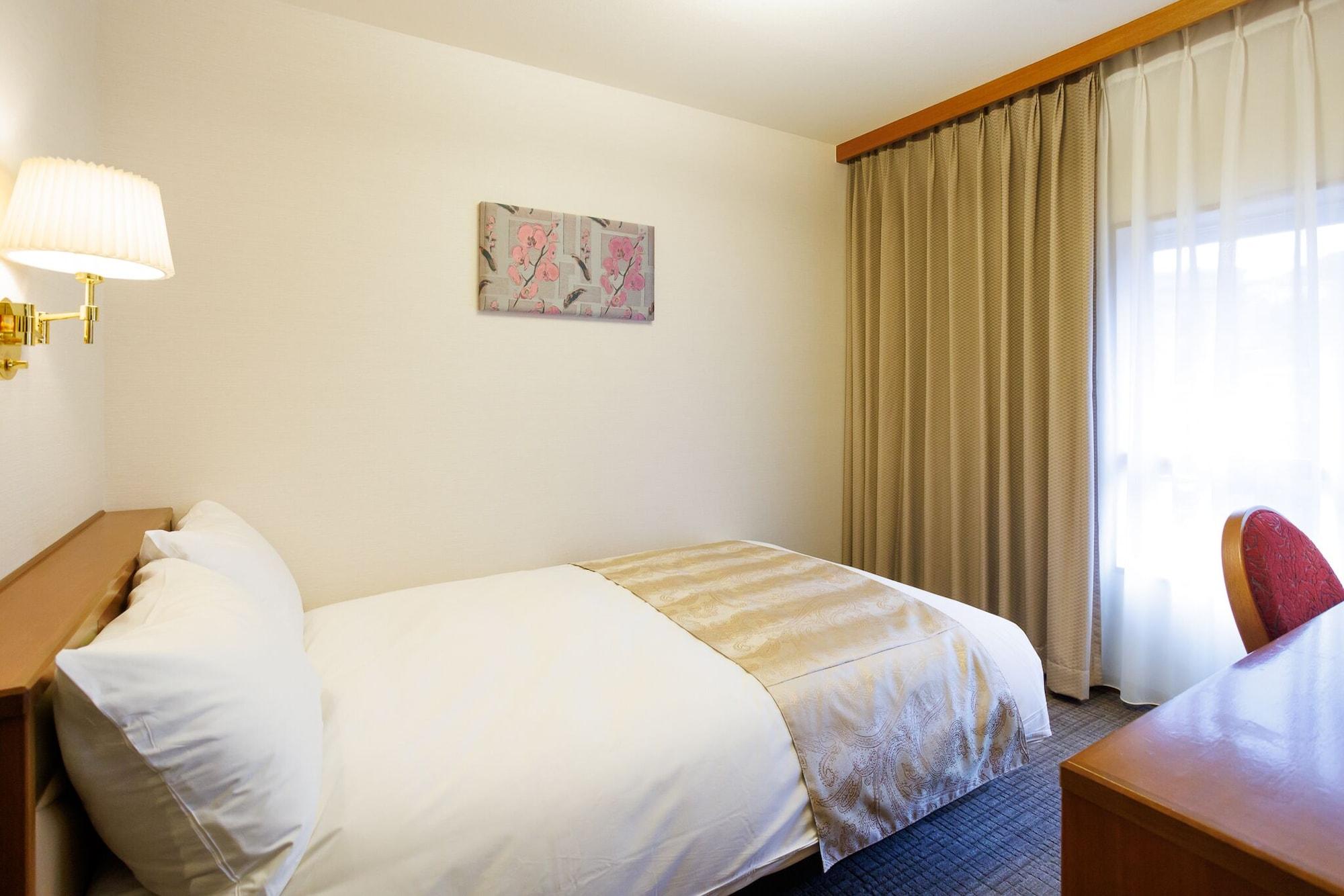 Hotel Wakamizu Takarazuka Exterior photo